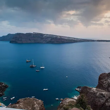 Villa Hyperion Oia (Santorini)