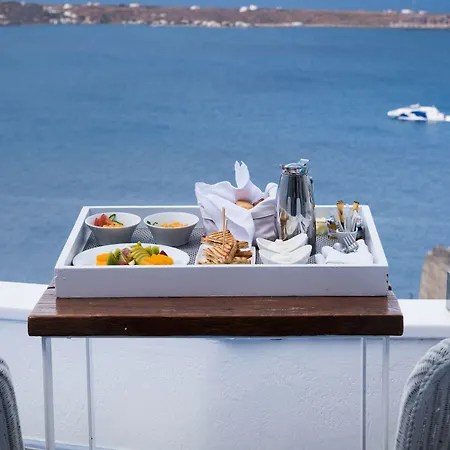 ハイペリオン スイーツ ヴィラ *