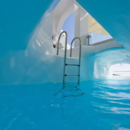 Villa Hyperion Oia (Santorini)