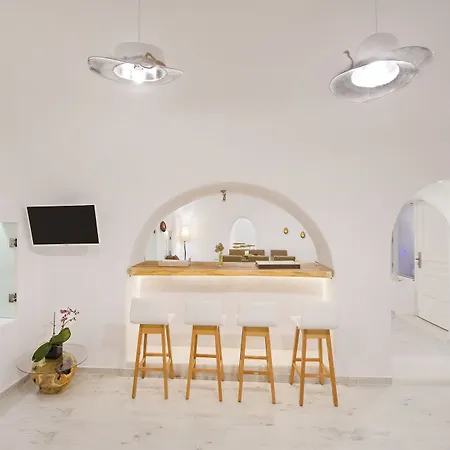 Hyperion * Oia (Santorini)
